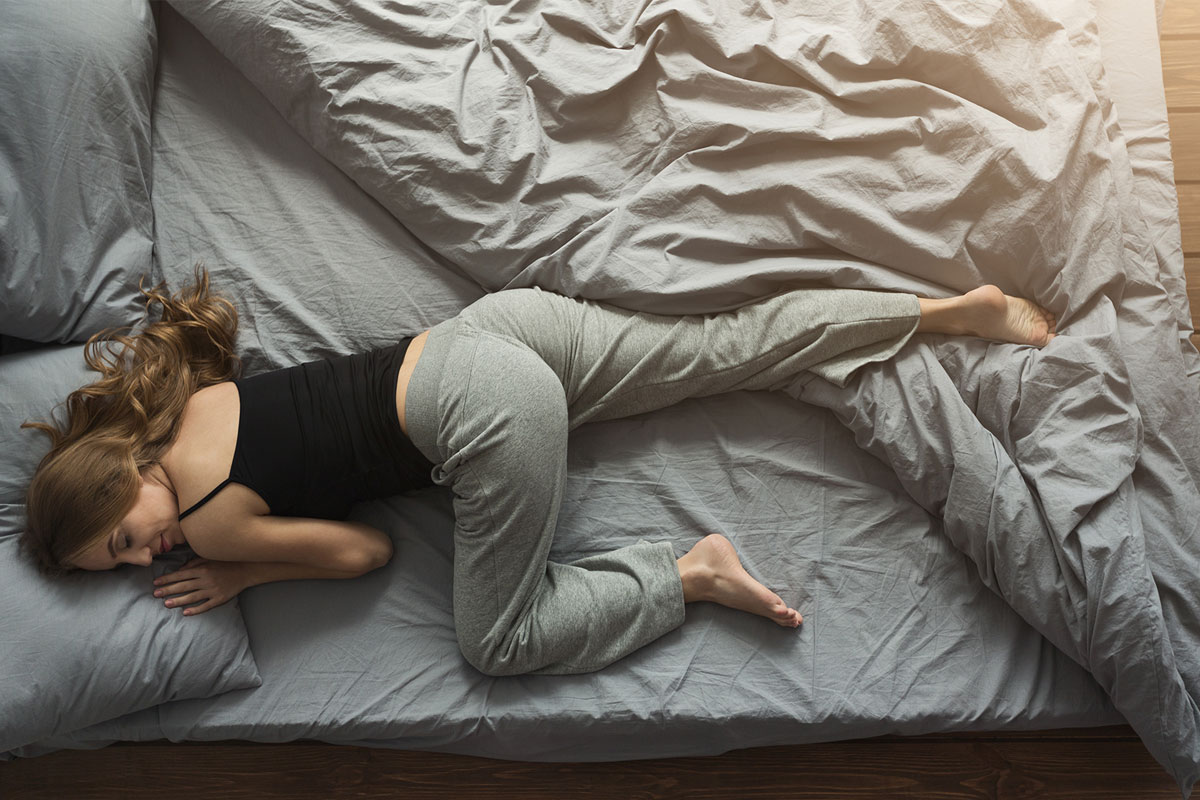 Good sleep health - Women sleeping in bed