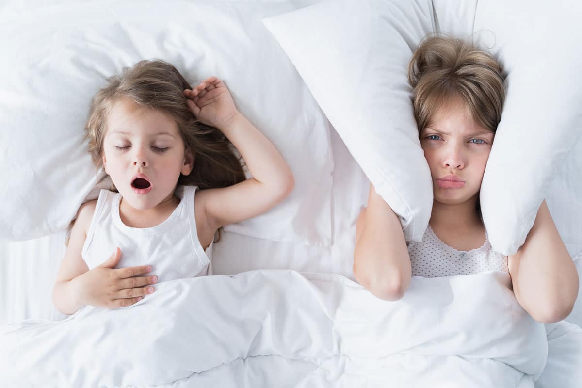 Snoring in Children - Siblings in bed